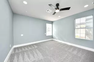 7338 Hurtgen Forest Rd, Houston, TX 77033 - Photo 13