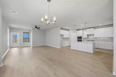 5045 Marcasca Drive, Katy, TX 77493 - Photo 5