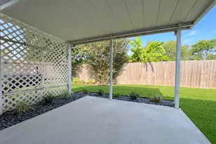 2710 Glencullen Ln, Pearland, TX 77584 - Photo 5