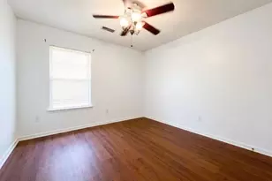 2710 Glencullen Ln, Pearland, TX 77584 - Photo 15