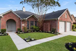 2710 Glencullen Ln, Pearland, TX 77584 - Photo 1