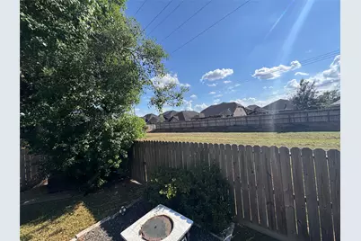 11502 Cecil Summers Way, Houston, TX 77089 - Photo 17