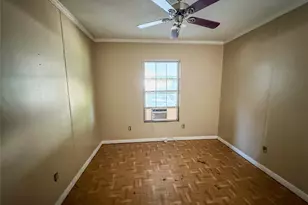 14312 Hillsboro St, Houston, TX 77015 - Photo 9
