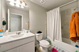 13308 Colby Meadow Dr, Houston, TX 77048 - Photo 13