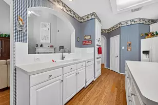410 Seaborough Ln, League City, TX 77573 - Photo 17
