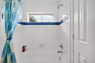 410 Seaborough Ln, League City, TX 77573 - Photo 33