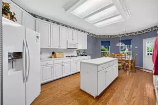 410 Seaborough Ln, League City, TX 77573 - Photo 15