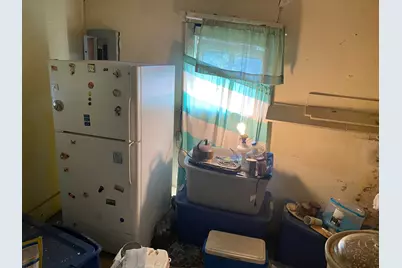 629 W Walker Street, Denison, TX 75020 - Photo 3