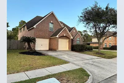 3002 Wilshire Lane, Baytown, TX 77521 - Photo 3