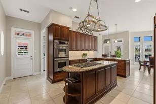 103 Medford Ct, Sugar Land, TX 77478 - Photo 9