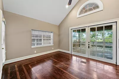 6733 Sylvan Road, Houston, TX 77023 - Photo 13