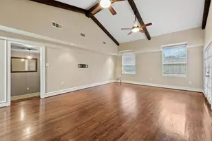 6733 Sylvan Rd, Houston, TX 77023 - Photo 17