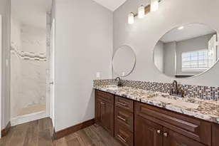 2410 Engeling, Rosenberg, TX 77471 - Photo 31