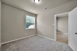 543 Longleaf Pine Dr, Montgomery, TX 77316 - Photo 17