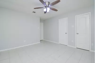 16518 Monte Carlo Lane, Houston, TX 77053 - Photo 23