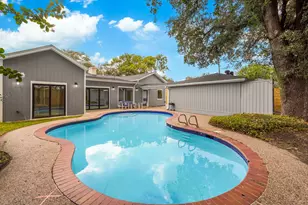 3327 Freshmeadows Dr, Houston, TX 77063 - Photo 5