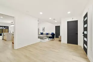 3327 Freshmeadows Dr, Houston, TX 77063 - Photo 7