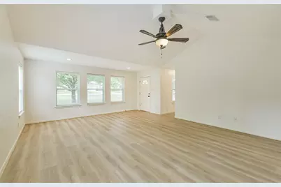 28814 Champion Oaks Drive, Magnolia, TX 77354 - Photo 7
