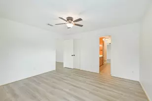 28814 Champion Oaks Dr, Magnolia, TX 77354 - Photo 19