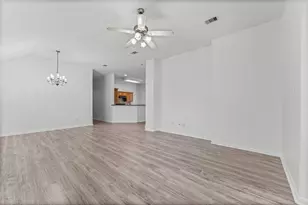 13014 Rose Landing Dr, Houston, TX 77070 - Photo 5