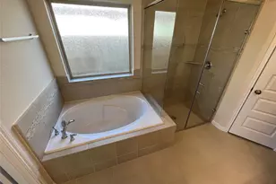 5722 Westrick Ln, Pasadena, TX 77505 - Photo 5