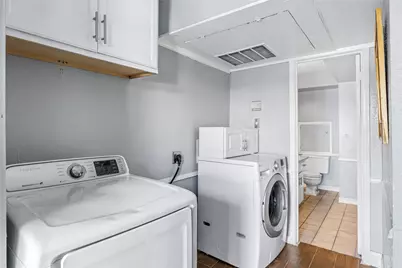 2574 Marilee Lane #2, Houston, TX 77057 - Photo 9