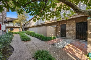 2574 Marilee Ln, Houston, TX 77057 - Photo 21