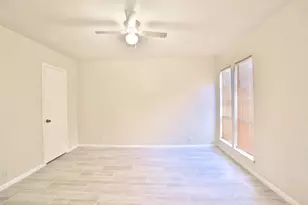 10723 Shawnbrook Dr, Houston, TX 77071 - Photo 19