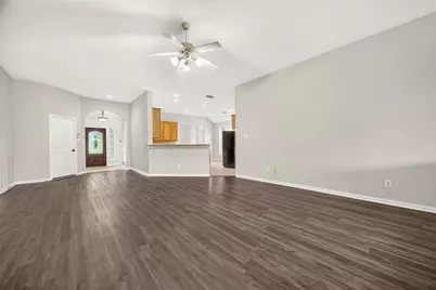 6610 Atasca Creek Drive, Humble, TX 77346 - Photo 9