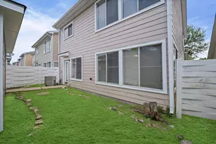 3739 E Traditions Ct, Houston, TX 77082 - Photo 27