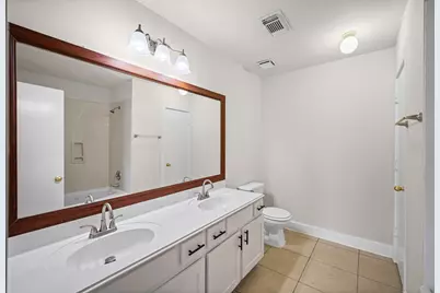 3739 E Traditions Court, Houston, TX 77082 - Photo 13