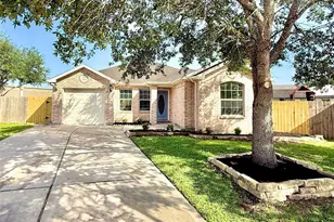 5519 Rio Sabinas St, Rosharon, TX 77583 - Photo 1