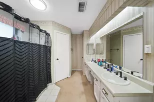 10119 Stonemont Rd, La Porte, TX 77571 - Photo 13