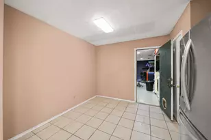 10119 Stonemont Rd, La Porte, TX 77571 - Photo 9