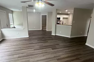 3219 Watercliff Ct, Spring, TX 77388 - Photo 3