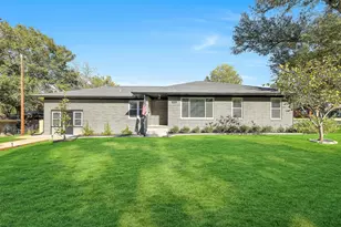 1403 S Chappell Hill St, Brenham, TX 77833 - Photo 7