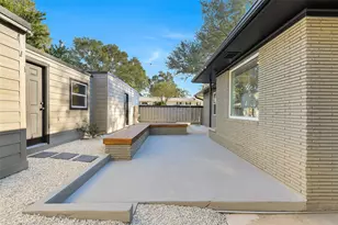 1403 S Chappell Hill St, Brenham, TX 77833 - Photo 29