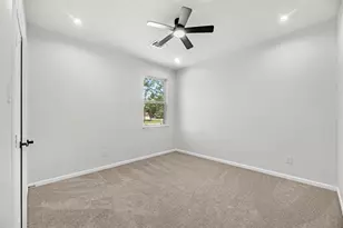 1902 Westview Dr, Alvin, TX 77511 - Photo 21