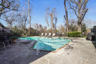 656 S Ripple Creek Dr, Houston, TX 77057 - Photo 23