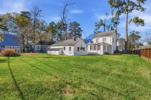 323 W 33rd St, Houston, TX 77018 - Photo 5