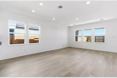 615 Yaupon Holly Drive, Rosenberg, TX 77471 - Photo 5