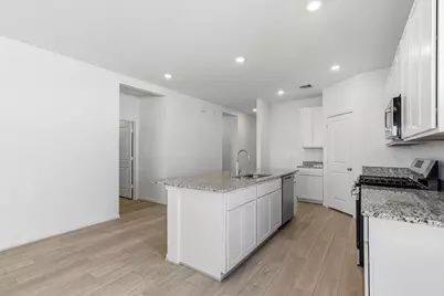 615 Yaupon Holly Drive, Rosenberg, TX 77471 - Photo 3