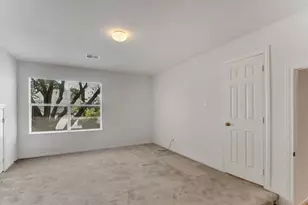 1038 Trapper Hill Dr, Houston, TX 77077 - Photo 35