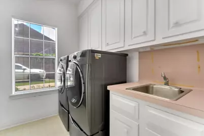 1038 Trapper Hill Drive, Houston, TX 77077 - Photo 7