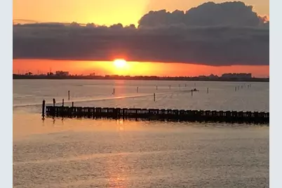 500 Tiki Drive Drive #110, Galveston, TX 77554 - Photo 1