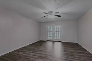 706 S Diamondhead Blvd, Crosby, TX 77532 - Photo 11