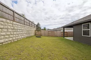 384 Sunrise Ranch Dr, Montgomery, TX 77316 - Photo 19