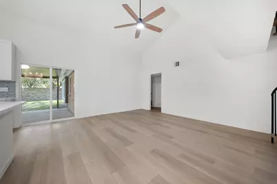 1910 Brushy Creek Drive, Sugar Land, TX 77478 - Photo 11