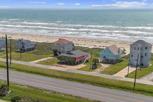 22819 Gulf Dr, Galveston, TX 77554 - Photo 31