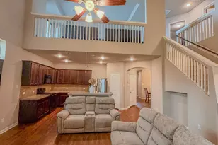 101 White Wing Ln, Sealy, TX 77474 - Photo 11